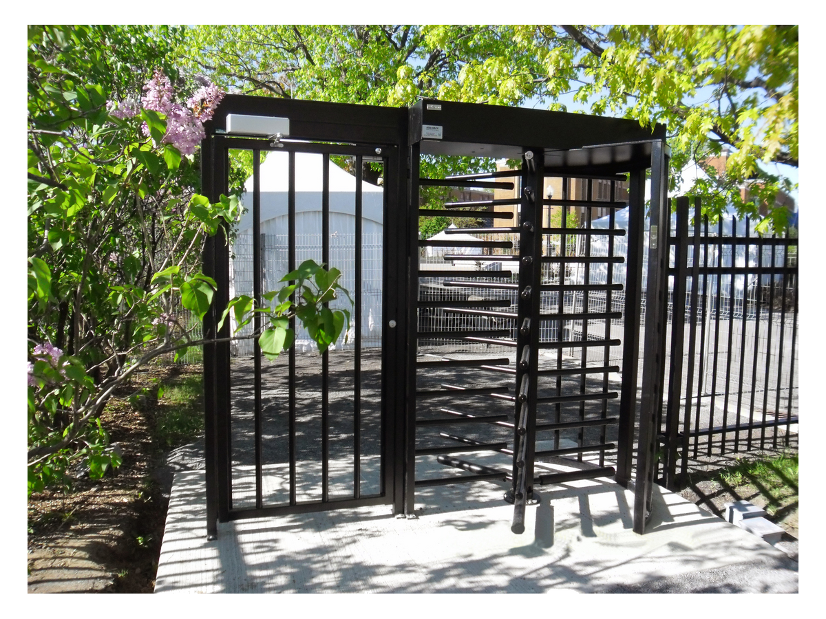 TURNLOCKSIDEGATE Boon Edam TURNLOCK SIDE GATE. 產品圖片